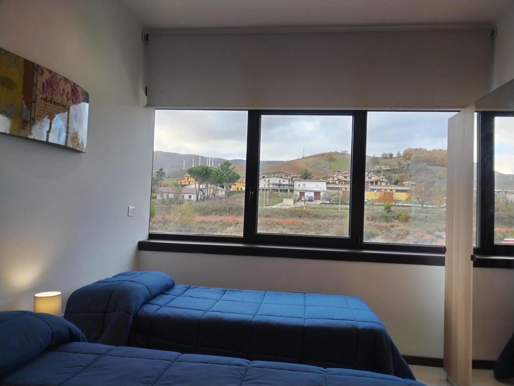 Twin House Apartment Tito Ngoại thất bức ảnh